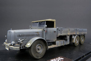 Das Werk Faun L900 Hardtop Including Softtop Cab + Sonderanhänger 115 (1:35)