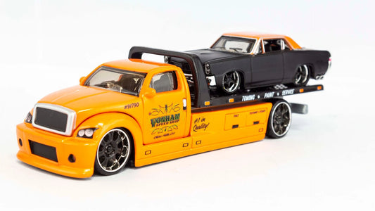 Maisto Design Transport Maisto Flatbed / 1965 Pontiac GTO (1:64)