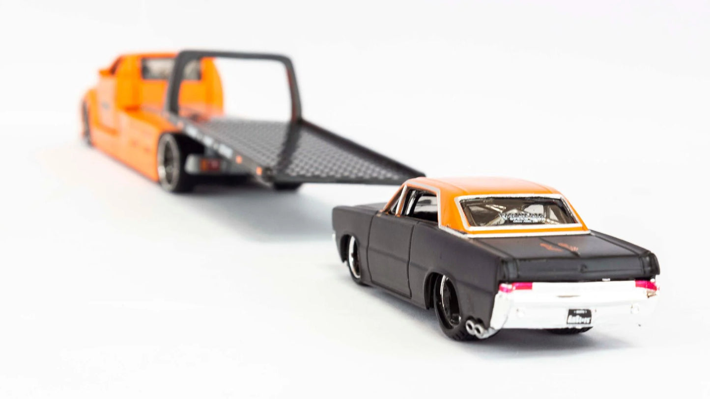 Maisto Design Transport Maisto Flatbed / 1965 Pontiac GTO (1:64)