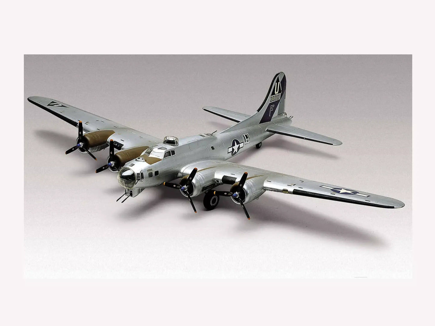 Revell B-17G Flying Fortress (1:48)
