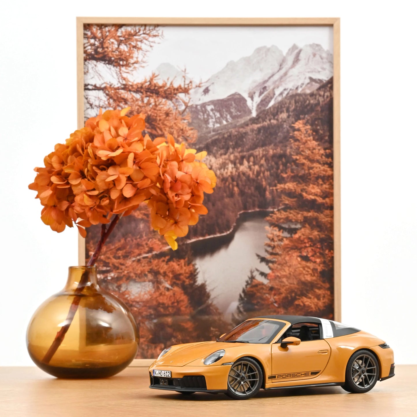 Norev 2024 Porsche 911 Targa - Bahama Yellow (1:18)