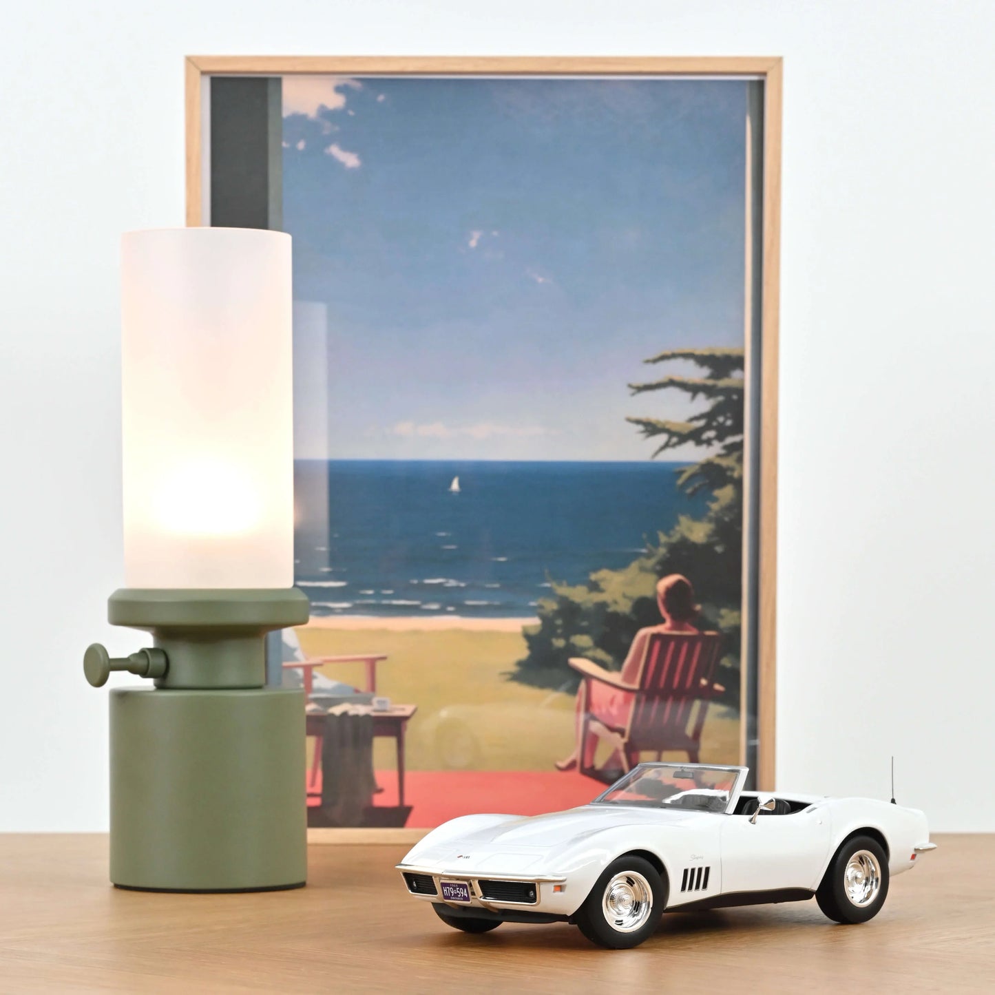 Norev 1969 Chevrolet Corvette Convertible - Can Am White (1:18)