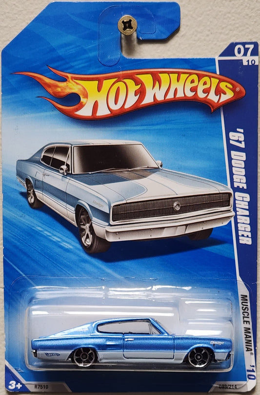 Hot Wheels Muscle Mania '10 1967 Dodge Charger (1:64)