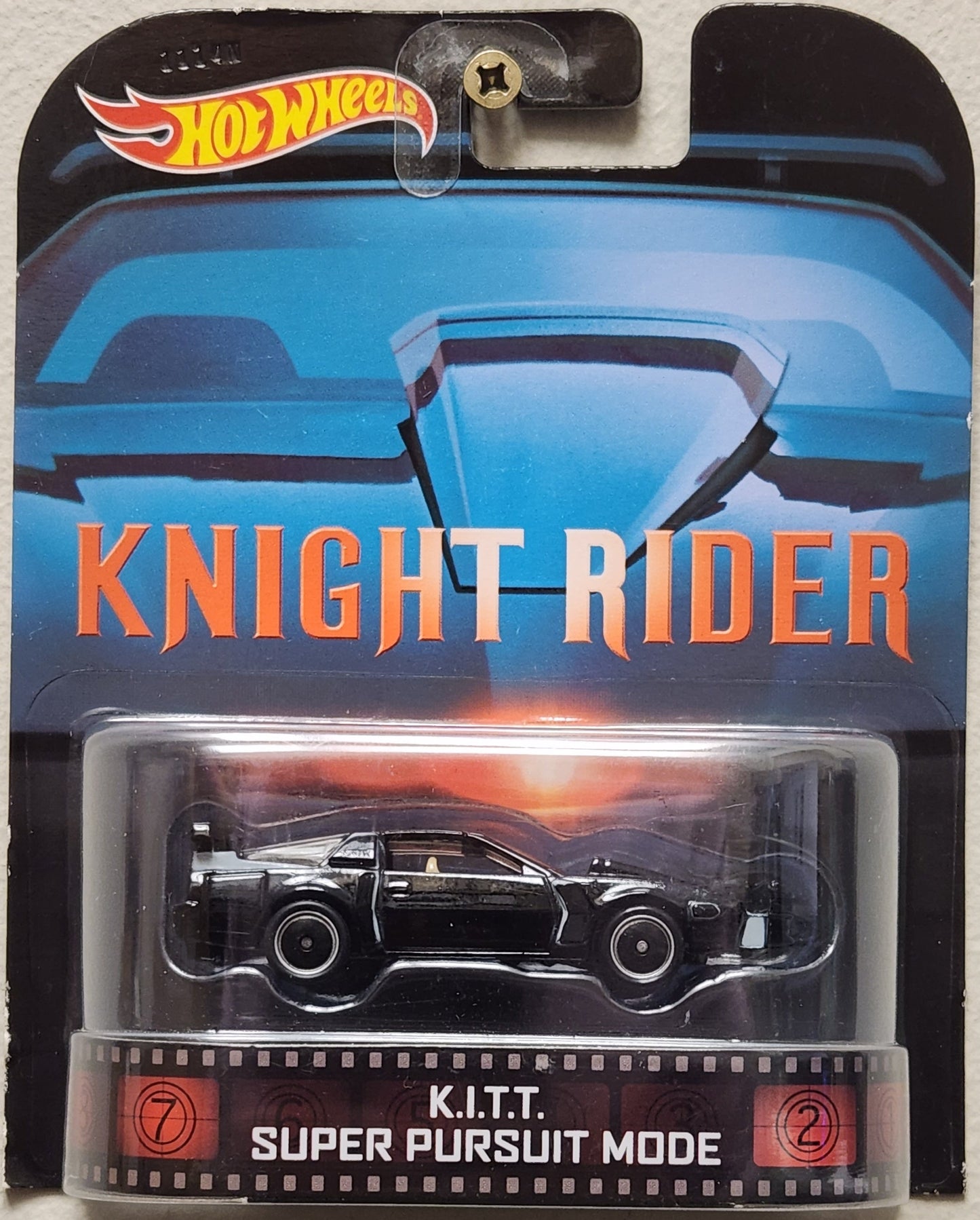 Hot Wheels Knight Rider K.I.T.T. Super Pursuit Mode (1:64)