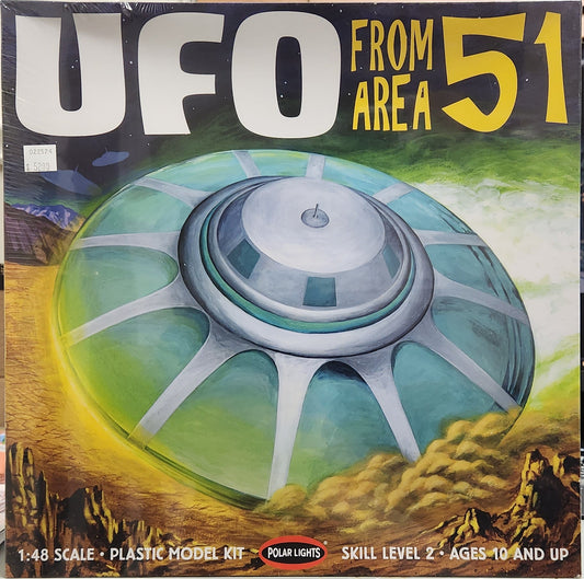 Polar Lights UFO from Area 51 (1:48)