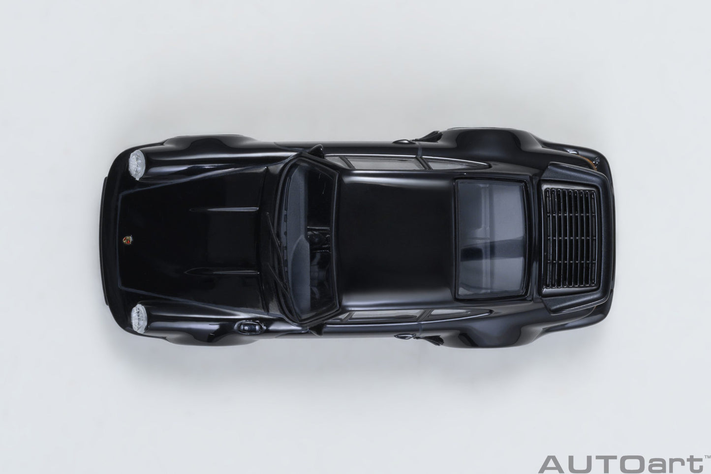 AUTOart Porsche 911(930) Turbo - Wangan Midnight "Blackbird" (Comic #1 Version) (1:64)