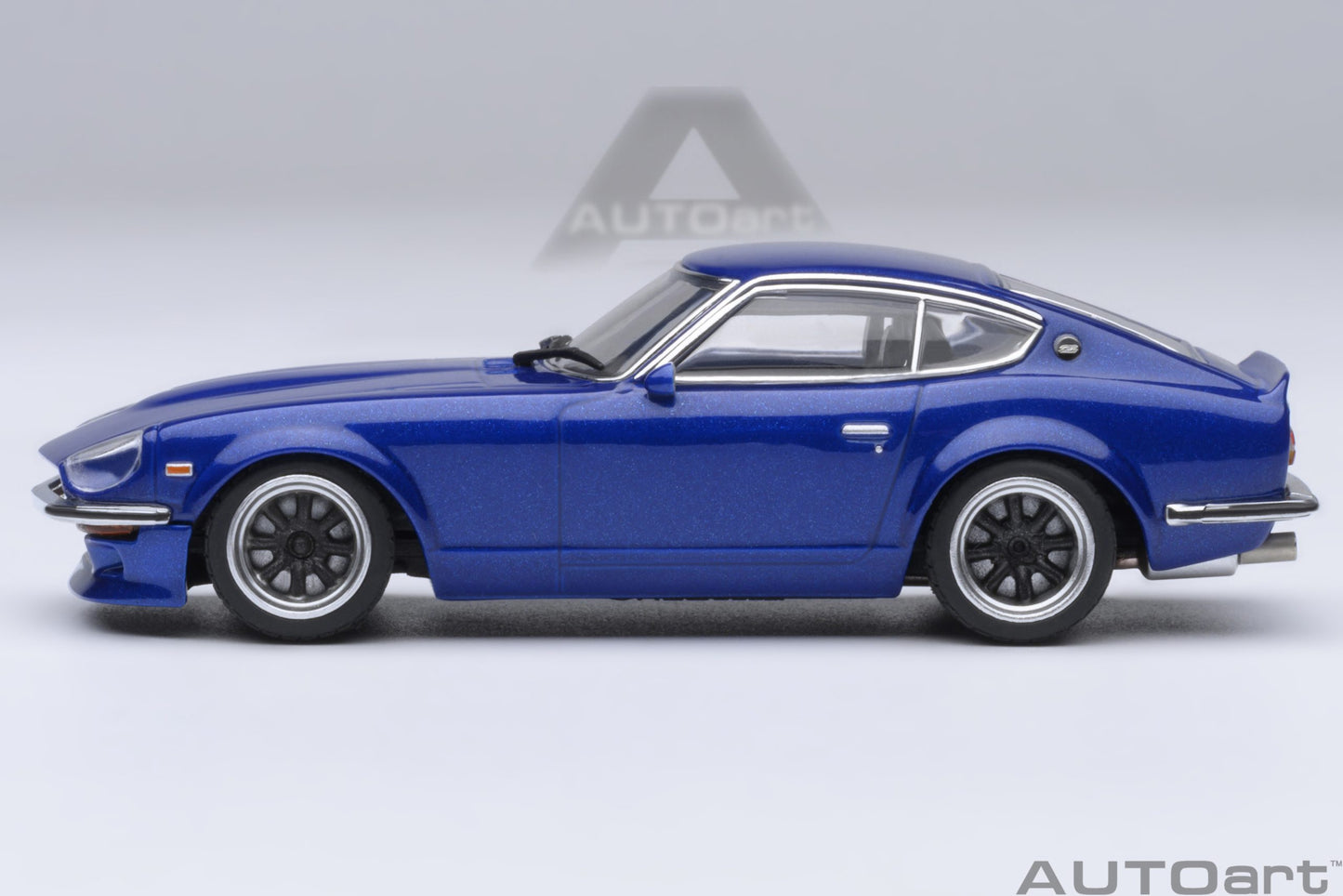 AUTOart Nissan Fairlady Z - Wangan Midnight "Akuma no Z" (Comic #4 Version) (1:64)