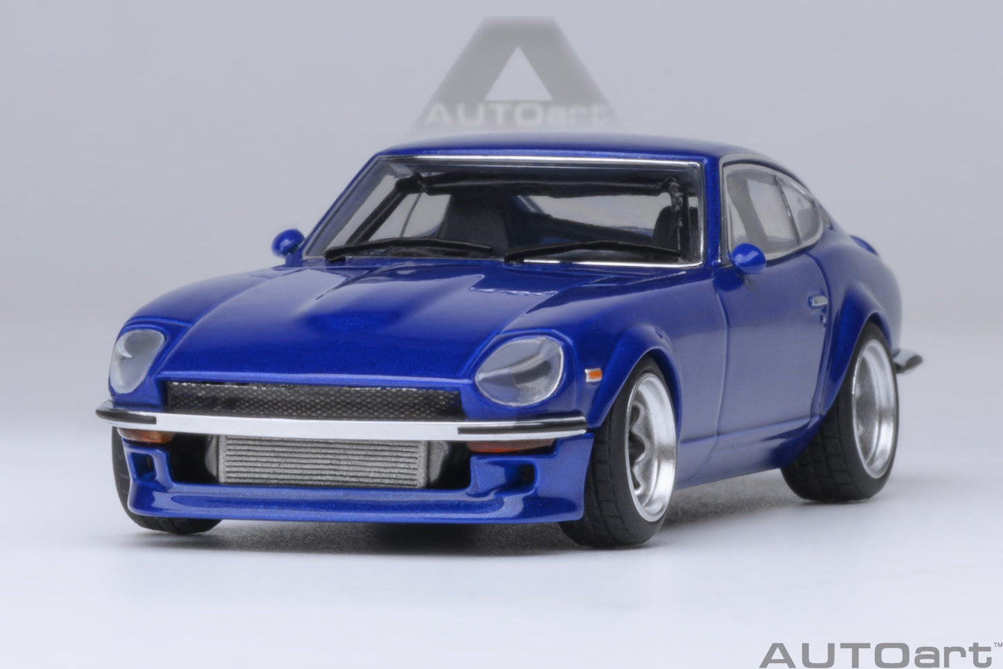 AUTOart Nissan Fairlady Z - Wangan Midnight "Akuma no Z" (Comic #4 Version) (1:64)