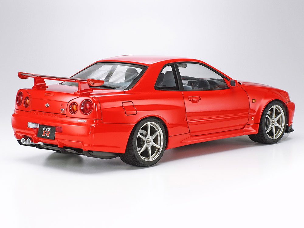 Tamiya Nissan Skyline GT-R V-spec R34 (1:24)