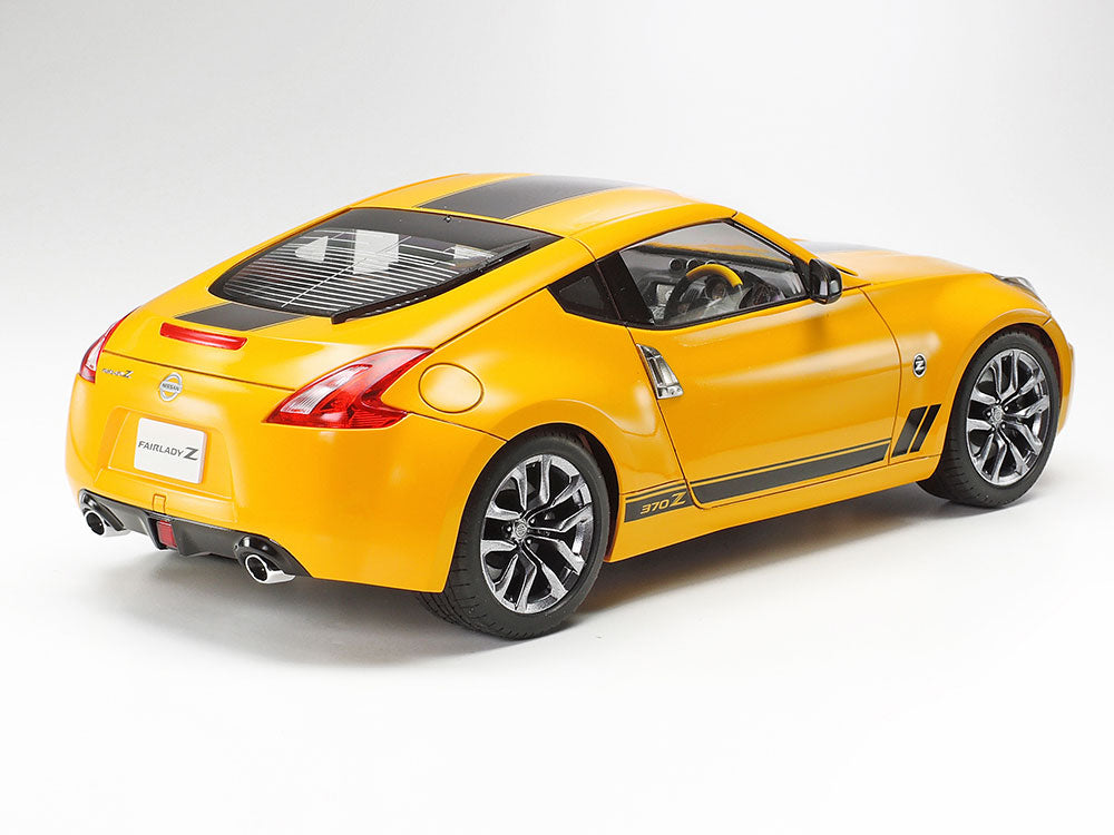 Tamiya Nissan 370Z Heritage Edition (1:24)