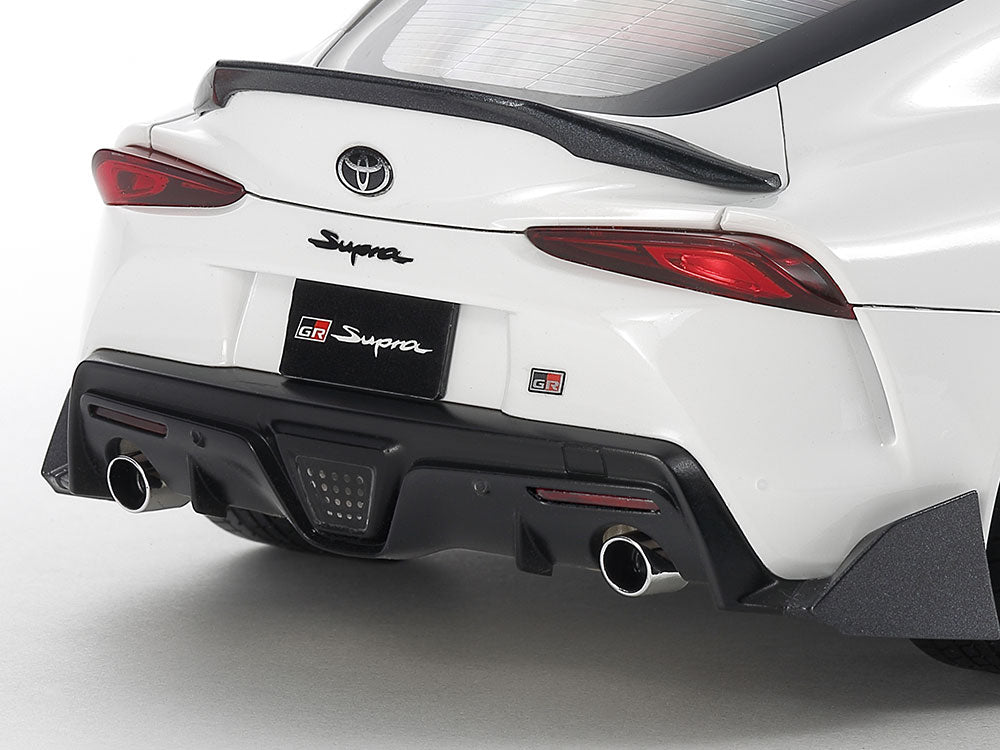 Tamiya Toyota GR Supra Custom (1:24)