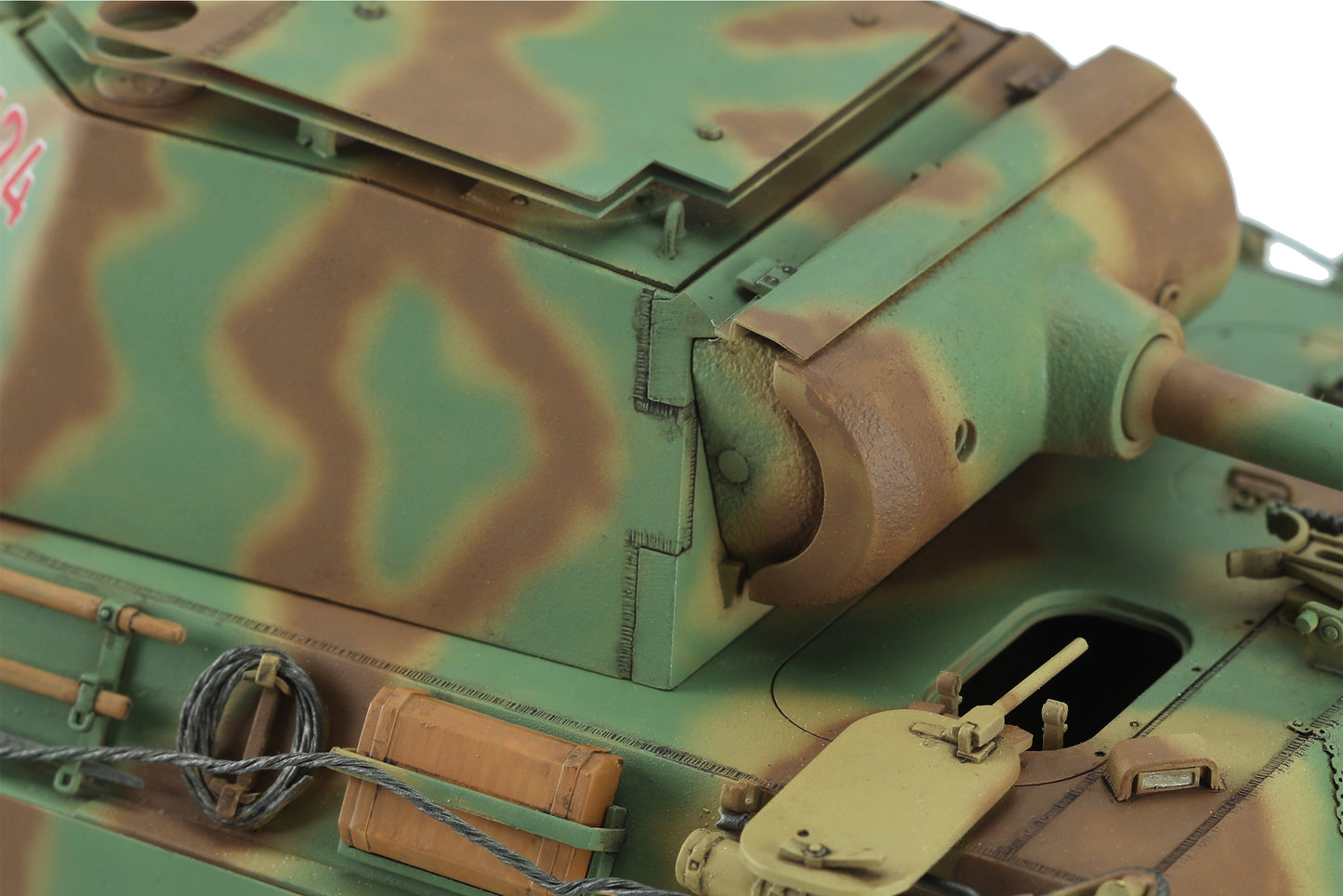 Meng Model German Medium Tank Panther Sd.Kfz.171 Ausf.G Early/Ausf.G with Air Defense Armor (1:35)