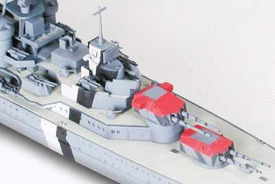 Tamiya German Heavy Cruiser Prinz Eugen (1:700)