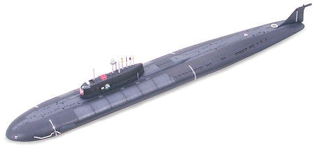 Tamiya Water Line Series Russian Kursk Oscar II Class Submarine (1:700)
