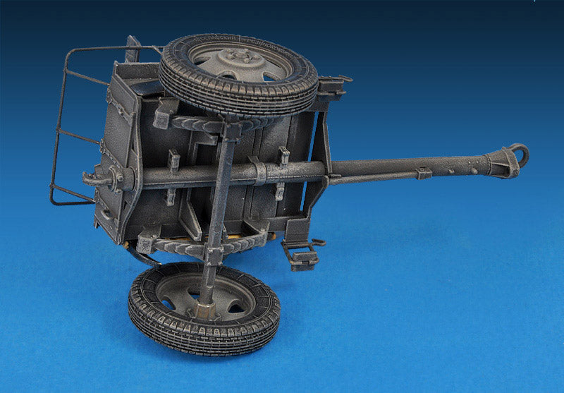 MiniArt German Artillery Tractor T-70(r) & 7.62cm Gun FK288(r) (1:35)