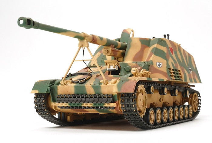 Tamiya German Self-Propelled Heavy Anti-Tank Gun Nashorn (1:35)