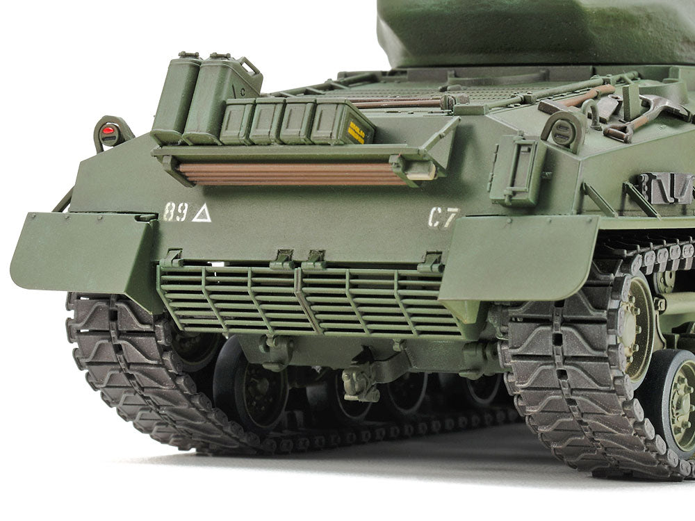 Tamiya U.S. M4A3E8 Sherman "Easy Eight" Korean War (1:35)