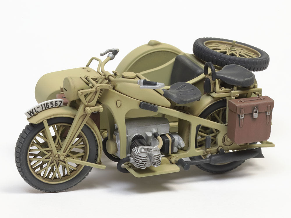 Tamiya KS600 Motorcycle & Sidecar (1:35)