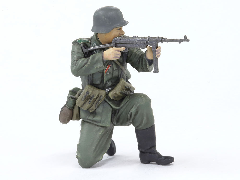 Tamiya Military Miniatures German Machine Gun Team (Mid-WWII) (1:35)