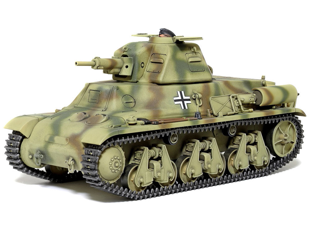 Tamiya French Light Tank H39 Pz.Kpfw.38H 735(f) (1:35)