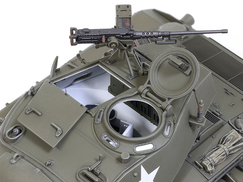 Tamiya U.S. Light Tank M24 Chaffee European Theater (1:35)