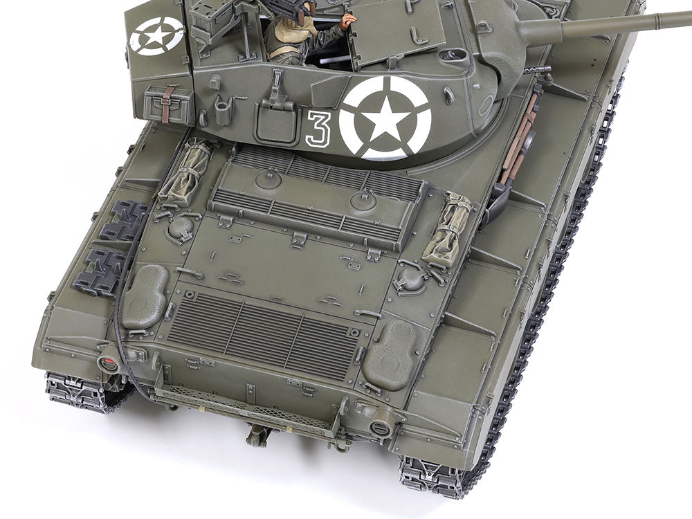 Tamiya U.S. Light Tank M24 Chaffee European Theater (1:35)