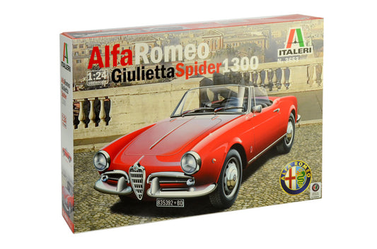 Italeri Alfa Romeo Giulietta Spider 1300 (1:24)