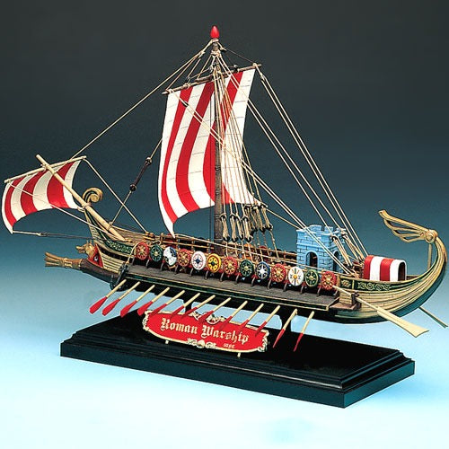 Academy B.C. 50 Roman Warship (1:72)