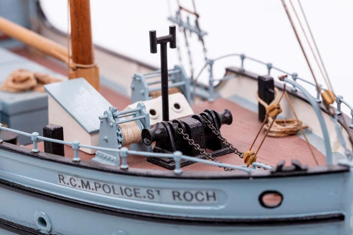 Billing Boats RCMP Arctic Patrolboat St. Roch (1:72)