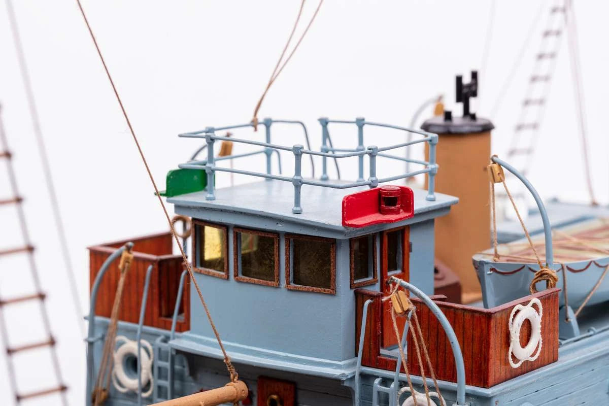 Billing Boats RCMP Arctic Patrolboat St. Roch (1:72)