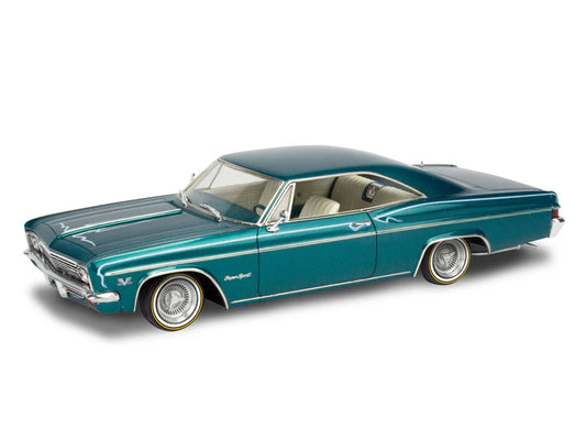 Revell 1966 Chevrolet Impala SS 396 (1:25)