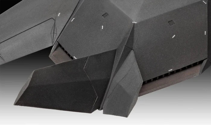 Revell Lockheed Martin F-117A Nighthawk (1:72)