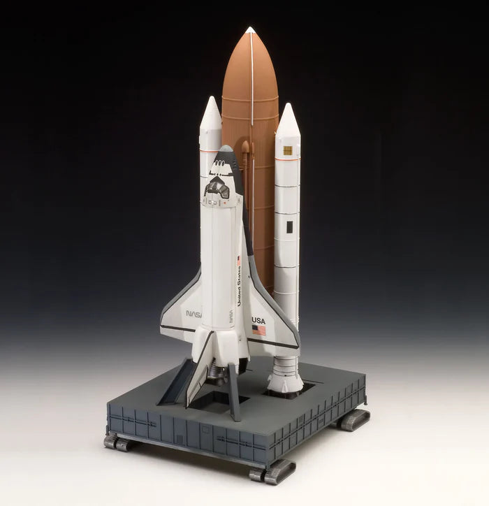 Revell Space Shuttle Discovery & Booster Rockets (1:144)