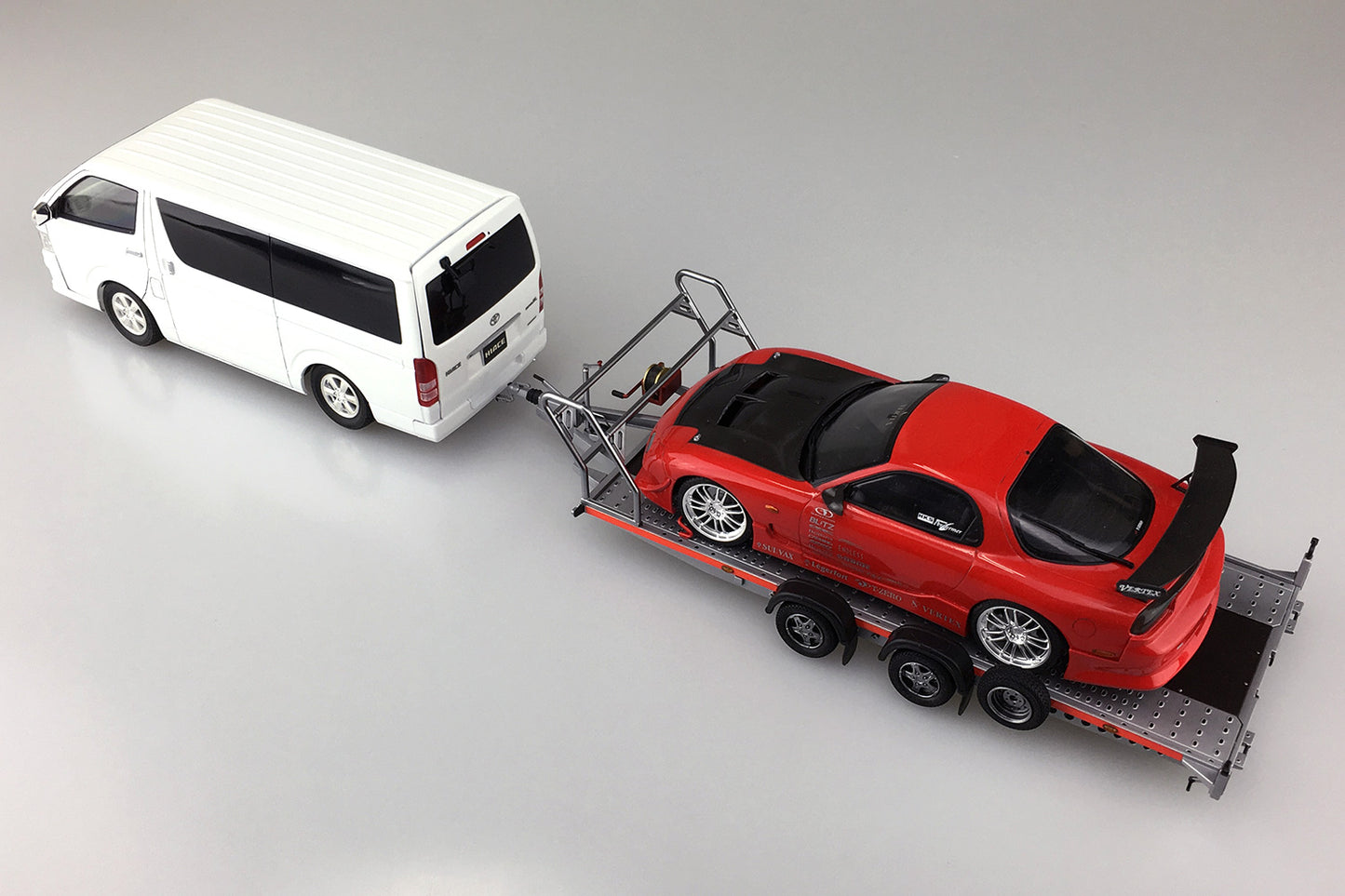 Aoshima Brian James Trailers A4 Transporter (1:24)