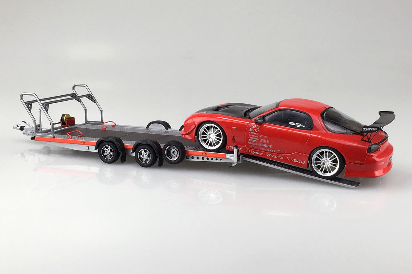 Aoshima Brian James Trailers A4 Transporter (1:24)