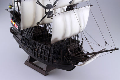 Aoshima Pirate Ship (1:100)