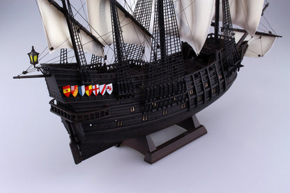 Aoshima Pirate Ship (1:100)