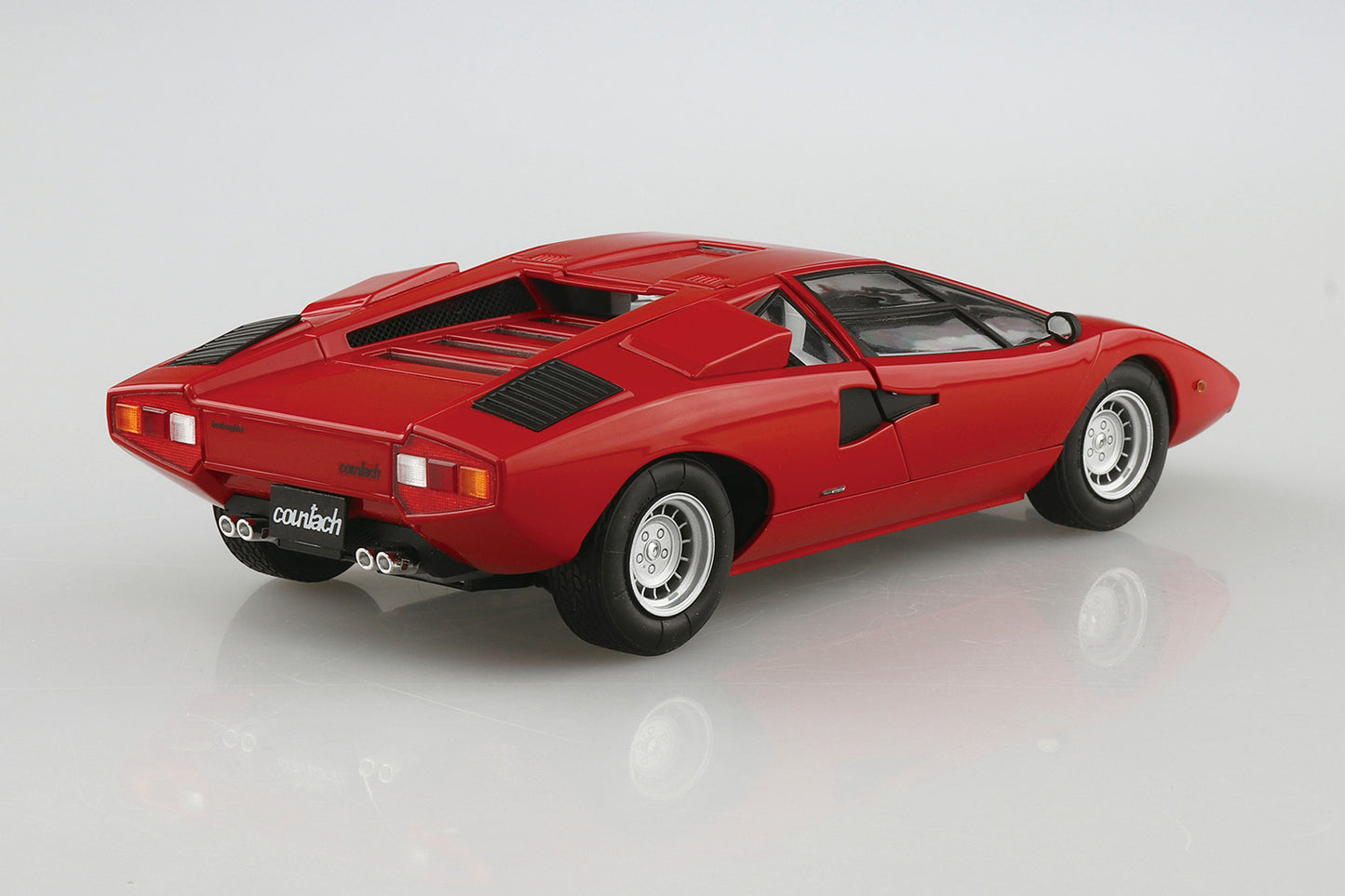 Aoshima 1974 Lamborghini Countach LP400 (1:24)