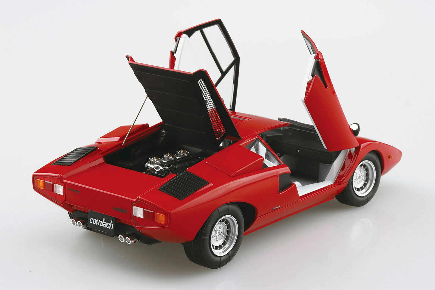 Aoshima 1974 Lamborghini Countach LP400 (1:24)