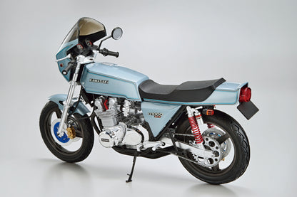 Aoshima Kawasaki 1977 Z1-R Custom KZT00D (1:12)