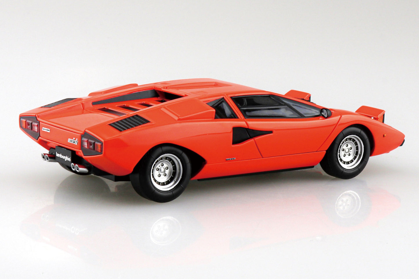 Aoshima Snap Kit Lamborghini Countach LP400 - Orange (1:32)