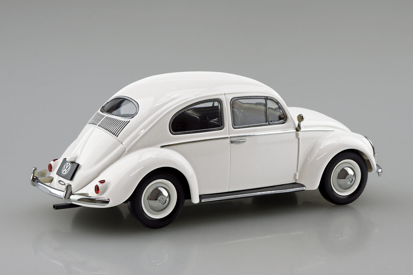 Aoshima Snap Kit Volkswagen Beetle (Pearl White) (1:32)