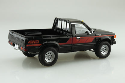 Aoshima 720 Datsun Truck Lift Up Custom (1:24)