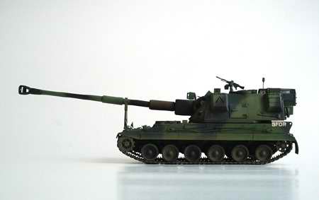 Trumpeter British 155mm AS-90 Self-Propelled Howitzer (1:35)