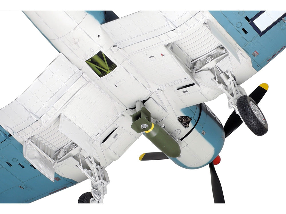Tamiya Vought F4U-1A Corsair (1:32)