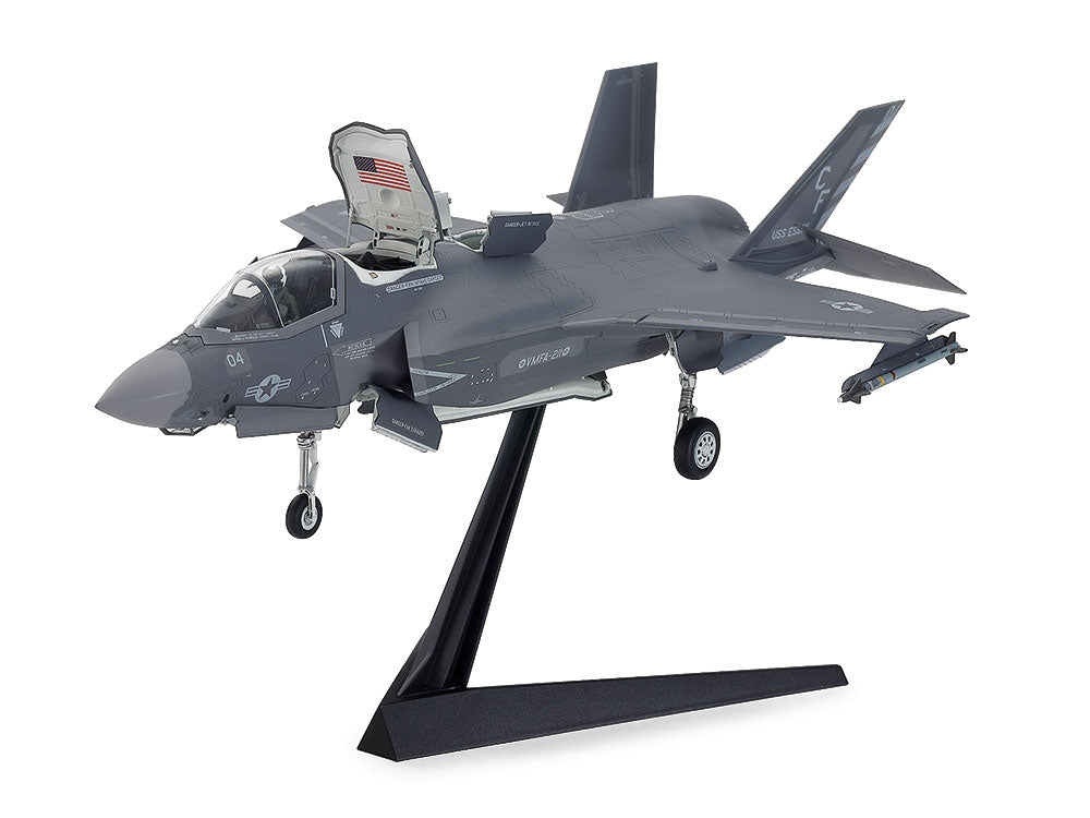 Tamiya Lockheed Martin F-35B Lightning II (1:72)