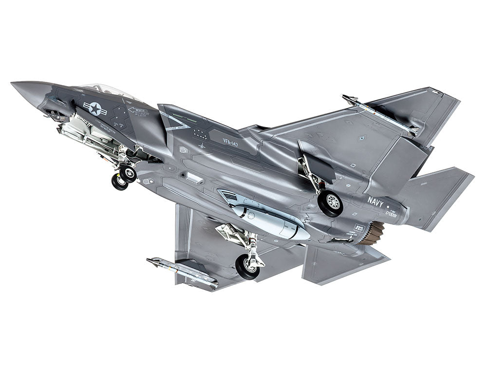 Tamiya Lockheed Martin F-35C Lightning II (1:72)