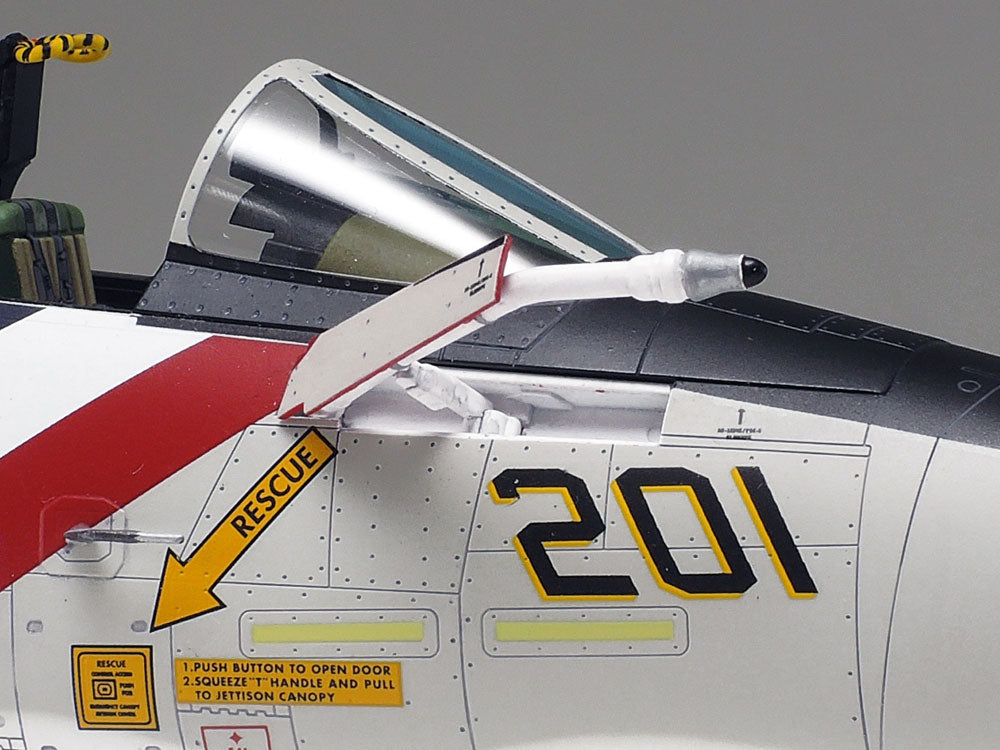 Tamiya Grumman F-14A Tomcat (1:48)