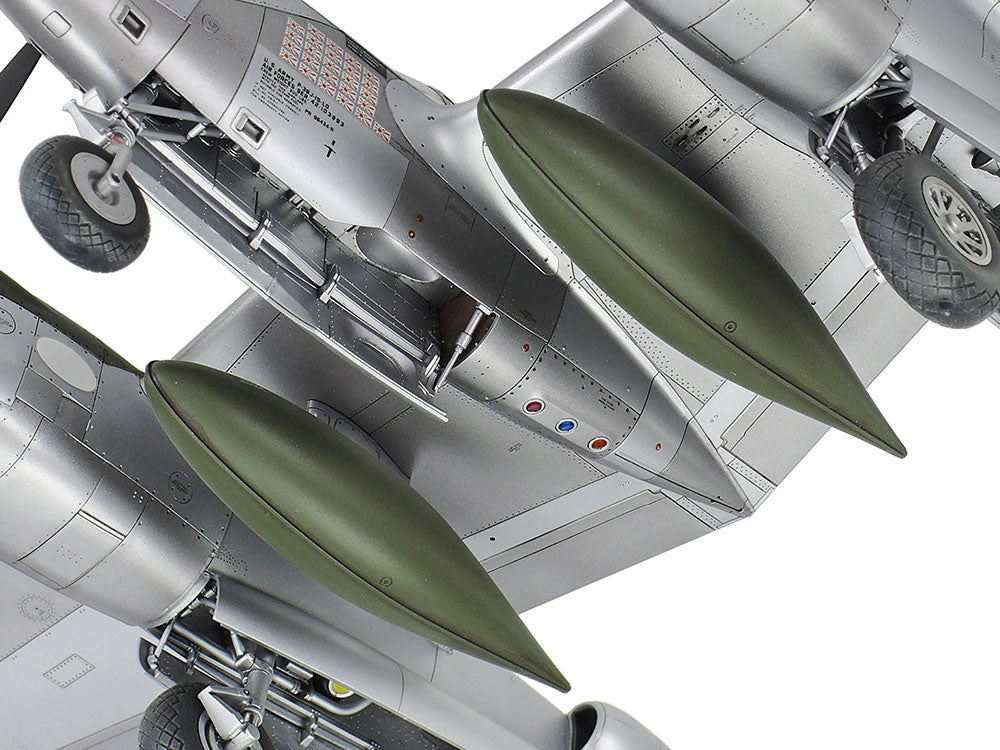 Tamiya Lockheed P-38J Lightning (1:48)
