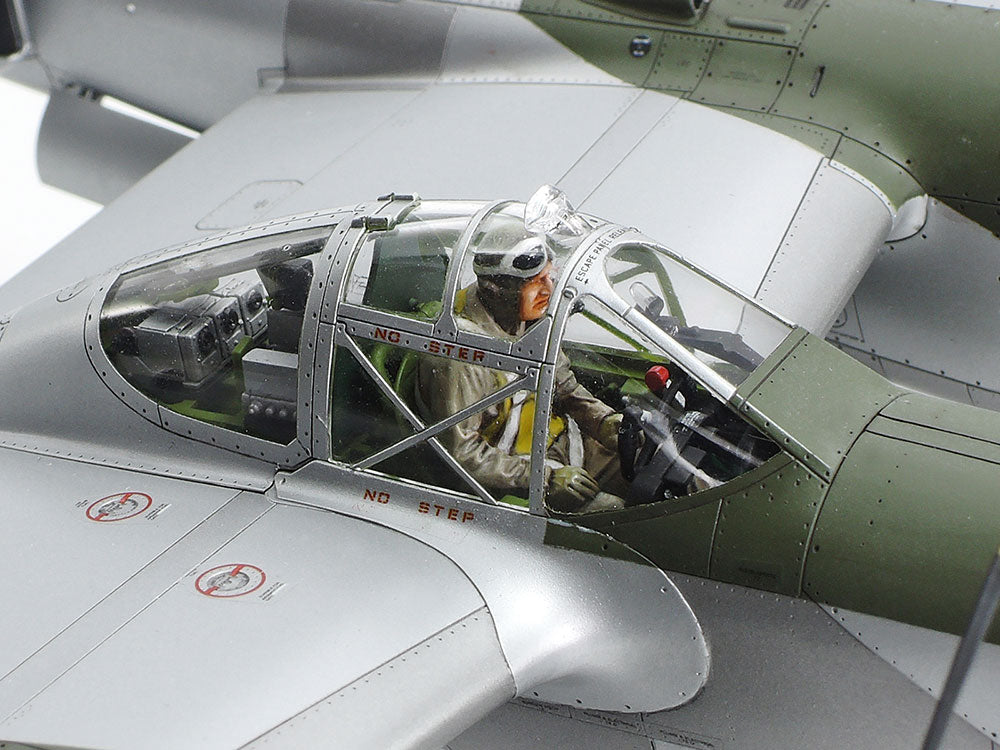 Tamiya Lockheed P-38J Lightning (1:48)